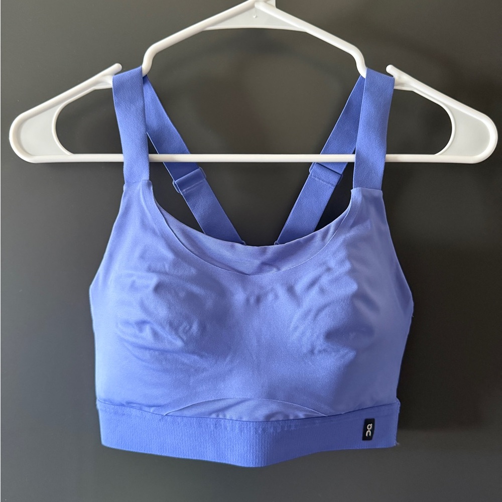 On Running Performance Bra - Picture 2 of 7